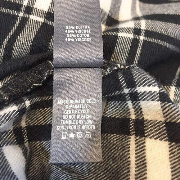 𝅺aerie Flannel Spaghetti Strap Lace Up Front Romper Women's Size M Black White - Picture 5 of 6